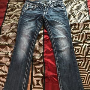 Miss me sz 29 straight....31 inseam